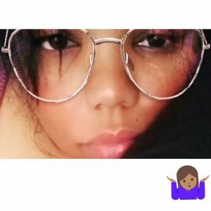 Meet your Posher, Annie